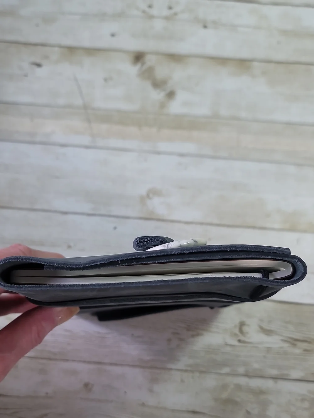 New PLG Portland Leather Goods Medium Wrap Journal Storm Grey with White Stone